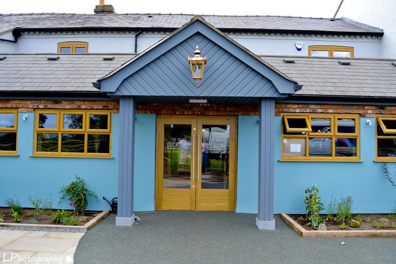The Ugly Duckling Telford Exterior foto